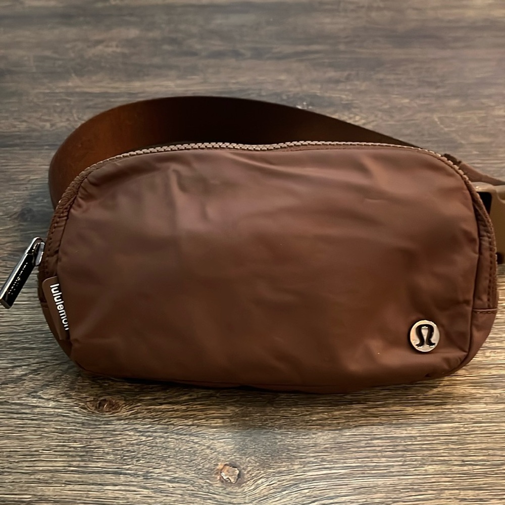 Lululemon crossbody bag